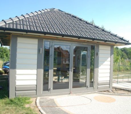 Zalety posiadania domku całorocznego